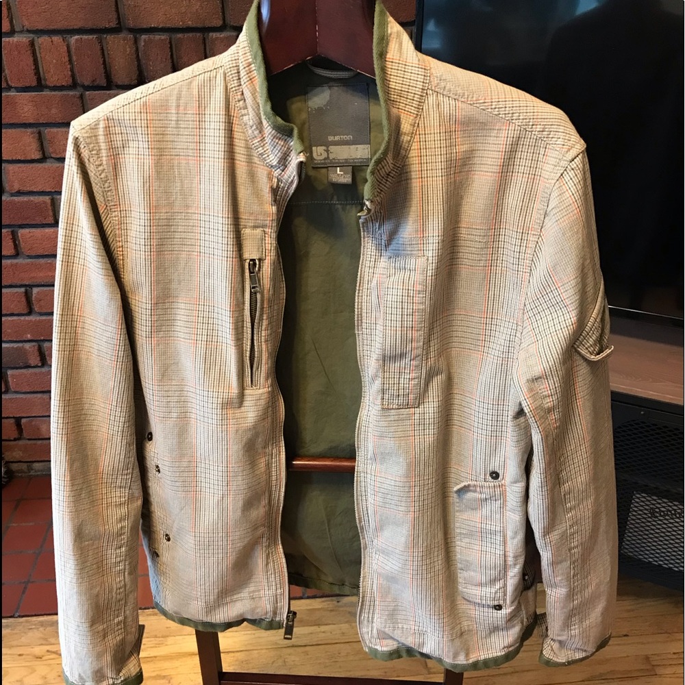 Like new Burton spring jacket size L